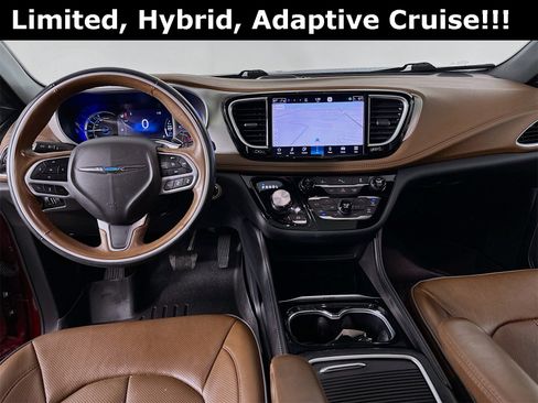 Used 2021 Chrysler Pacifica Limited image 24