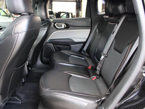 Used 2023 Jeep Compass Limited AWD/4WD image 39