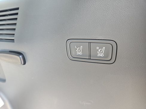 Certified 2026 Hyundai Santa Fe SEL FWD image 36