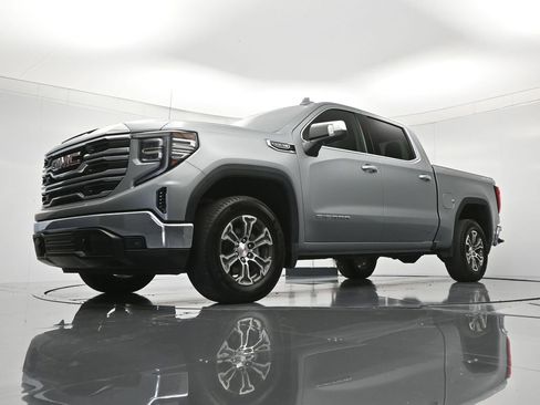 Used 2025 GMC Sierra 1500 SLT AWD/4WD image 37