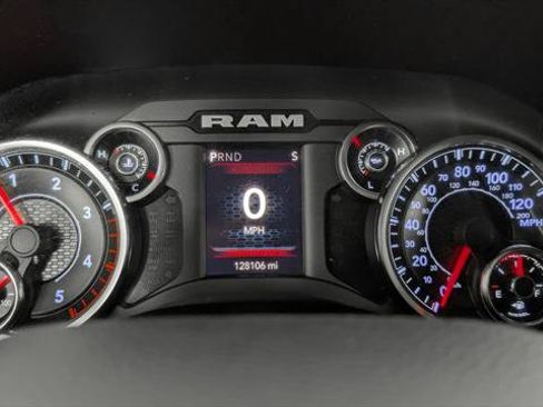 Used 2019 RAM 3500 Big Horn AWD/4WD image 28