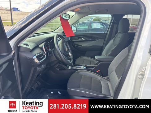 Used 2023 Chevrolet TrailBlazer LT image 16