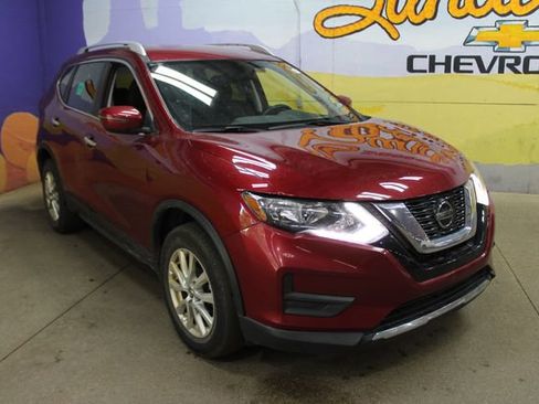 Used 2020 Nissan Rogue SV AWD/4WD image 4