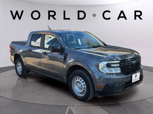 Used 2023 Ford Maverick XL image 1