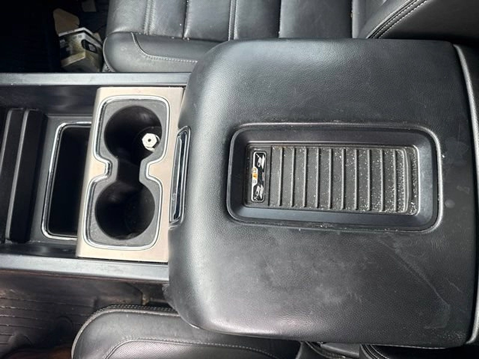 Used 2018 GMC Sierra 1500 Denali w/ Denali Ultimate Package AWD/4WD image 34
