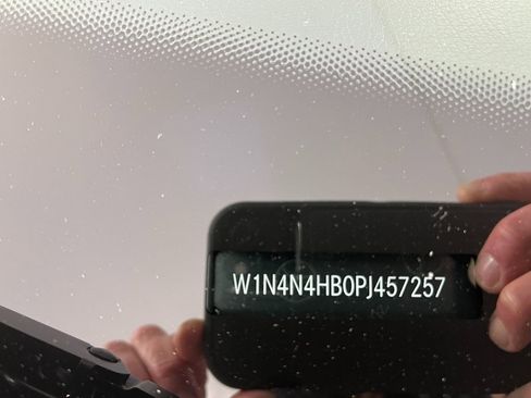 Used 2023 Mercedes-Benz GLA 250 4MATIC w/ Premium Package image 26