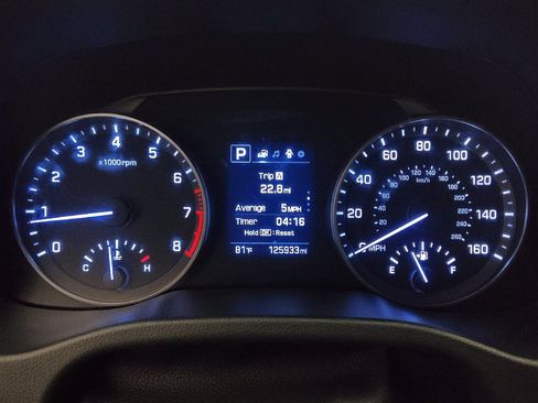 Used 2018 Hyundai Elantra SEL FWD image 23