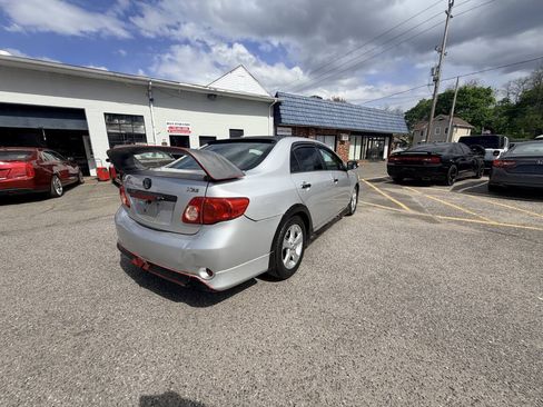 Used 2009 Toyota Corolla XRS FWD image 12