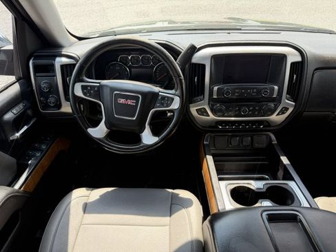 Used 2014 GMC Sierra 1500 SLT w/ SLT Crew Cab Value Package AWD/4WD image 11