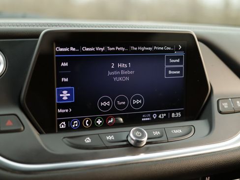 Used 2021 Chevrolet Blazer LT image 12