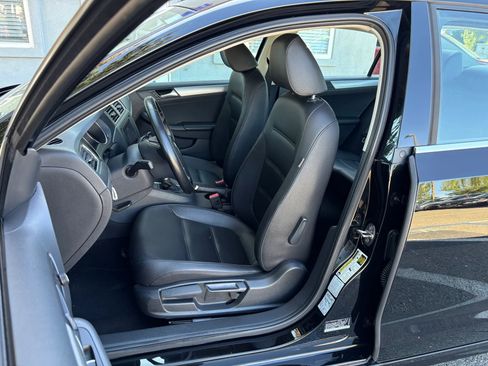 Used 2015 Volkswagen Jetta SE FWD image 10