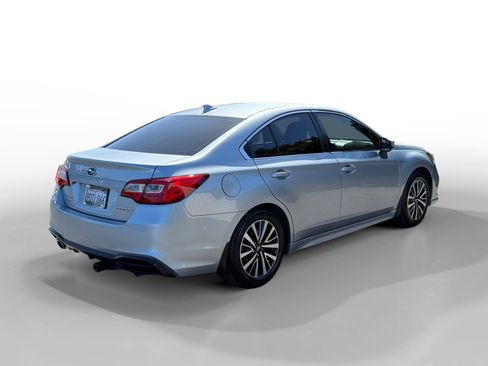 Used 2018 Subaru Legacy 2.5i Premium AWD/4WD image 5