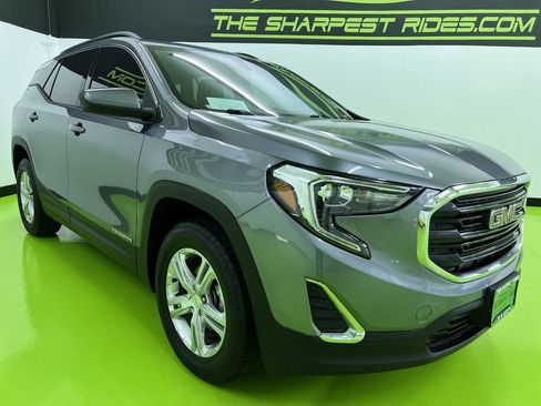 Used 2019 GMC Terrain SLE w/ Driver Convenience Package AWD/4WD image 2