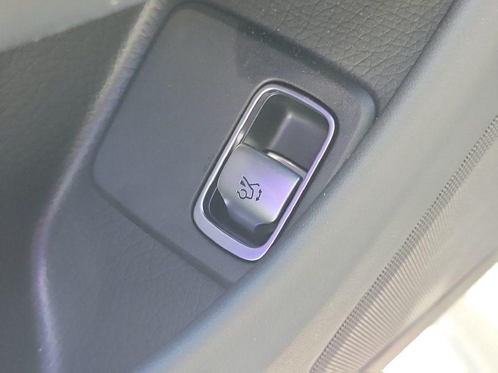 Used 2026 Mercedes-Benz AMG GT 55 image 30