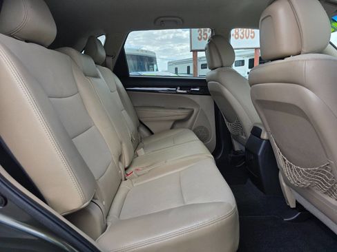 Used 2012 Kia Sorento EX image 12
