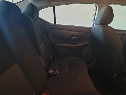 Used 2024 Nissan Sentra SV FWD image 19