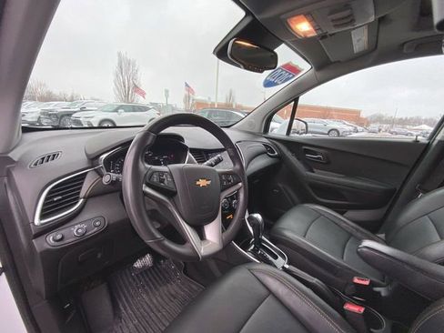 Used 2020 Chevrolet Trax Premier w/ LPO, Cargo Package image 10