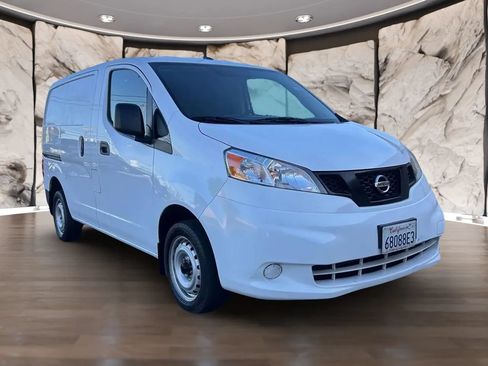 Used 2021 Nissan NV200 S FWD image 3