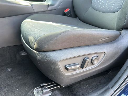 Certified 2025 Toyota RAV4 XLE image 10