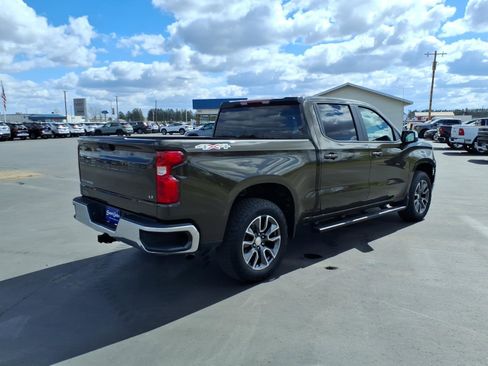 Used 2023 Chevrolet Silverado 1500 LT AWD/4WD image 6