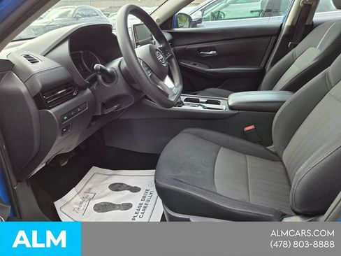 Used 2024 Nissan Sentra SV FWD image 3