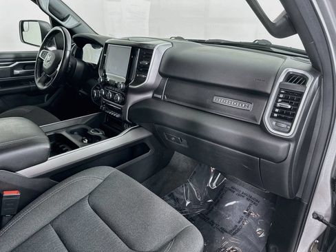 Used 2022 RAM 1500 Big Horn AWD/4WD image 36