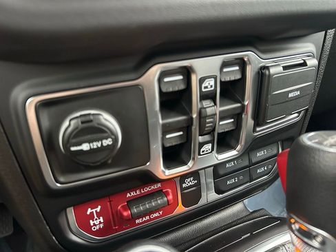 New 2026 Jeep Gladiator Mojave AWD/4WD image 21