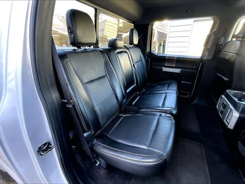Used 2015 Ford F150 Lariat image 20