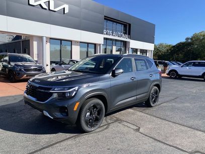 New 2026 Kia Seltos EX