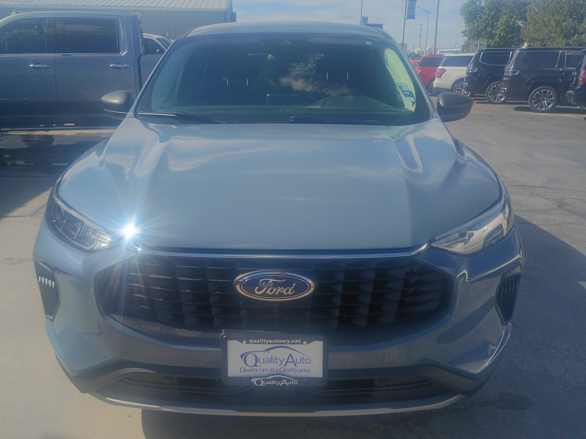Used 2025 Ford Escape Active AWD/4WD image 3
