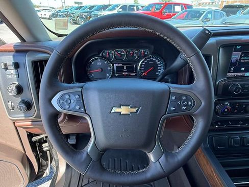 Used 2015 Chevrolet Silverado 1500 High Country w/ High Country Premium Package image 24