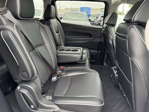 Certified 2025 Honda Odyssey Elite image 8