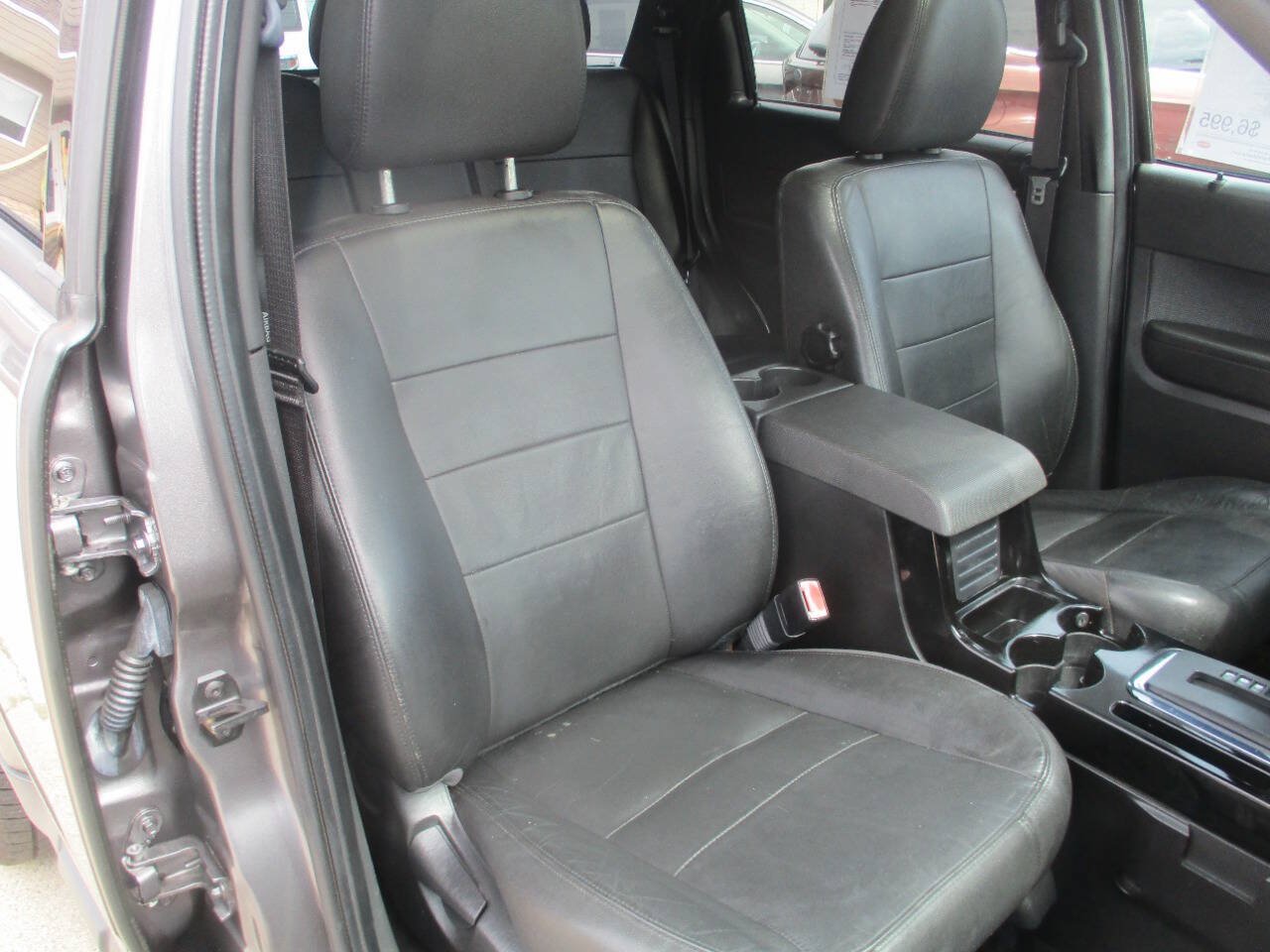 Used 2012 Ford Escape Limited AWD/4WD image 32