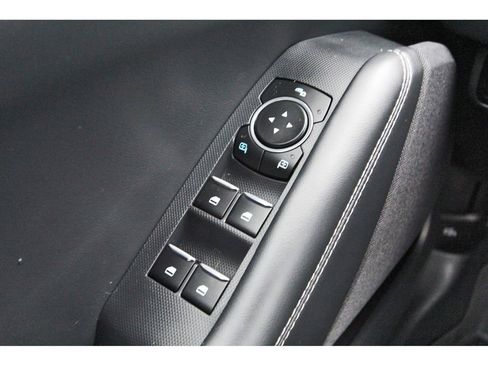 Used 2023 Ford Mustang Mach-E Select image 21