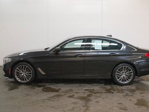 Used 2020 BMW 540i xDrive w/ Premium Package image 7