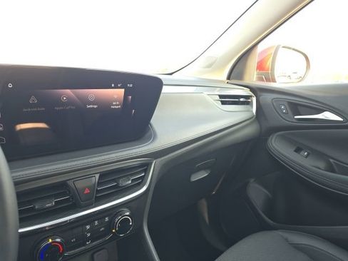 Used 2024 Buick Encore GX Preferred image 22