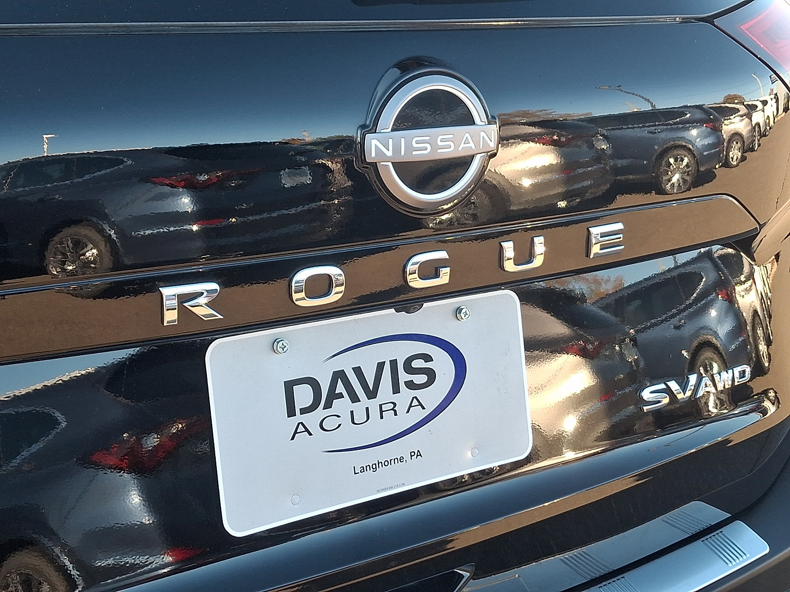 Used 2023 Nissan Rogue SV AWD/4WD image 30