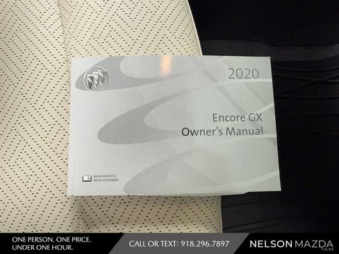 Used 2020 Buick Encore GX Essence w/ Experience Buick Package AWD/4WD image 51