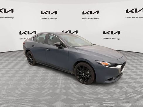 Used 2024 MAZDA MAZDA3 s AWD/4WD image 2