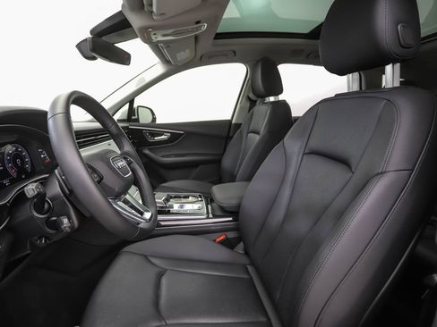 Used 2023 Audi Q7 3.0T Prestige w/ Prestige Package AWD/4WD image 11