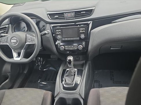 Used 2017 Nissan Rogue Sport SV AWD/4WD image 10
