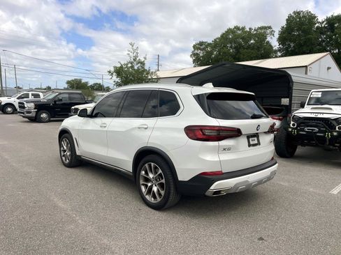 Used 2021 BMW X5 xDrive40i w/ Premium Package AWD/4WD image 4