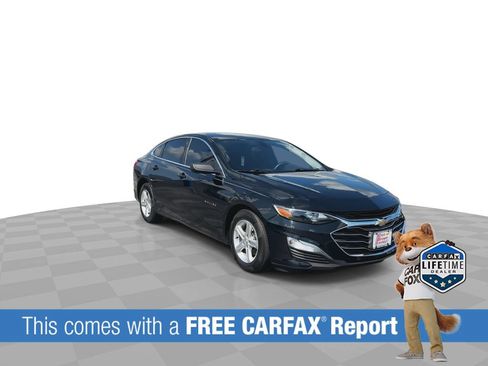 Used 2019 Chevrolet Malibu LS FWD image 2