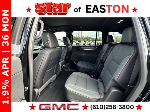 New 2026 GMC Acadia AT4 w/ Luxury Package image 14