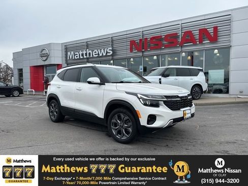 Used 2024 Kia Seltos S image 1