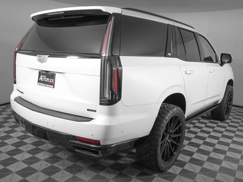 Used 2023 Cadillac Escalade Sport w/ LPO, ONYX Package AWD/4WD image 5