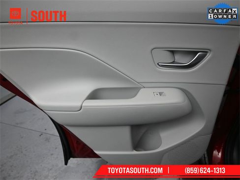 Used 2024 Hyundai Kona Limited image 24