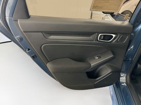 Used 2025 Honda Civic Sport image 26
