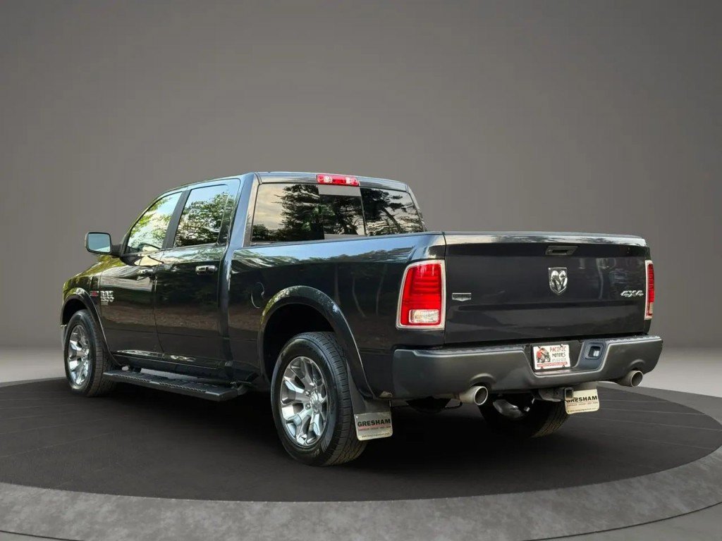 Used 2019 RAM 1500 Laramie AWD/4WD image 13