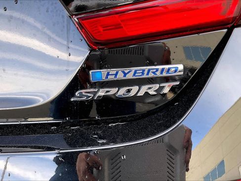 Used 2022 Honda Accord Sport image 9